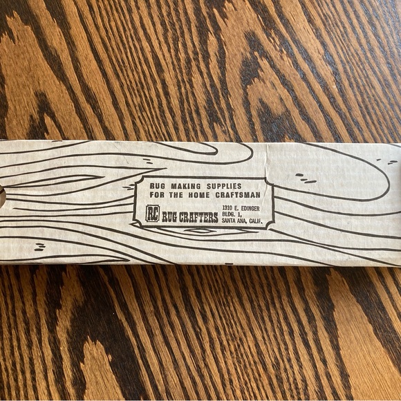 Vintage RUG CRAFTERS Speed Tufting Tool Kit w/ Book “The Art of Speed Tufting” - Picture 12 of 16